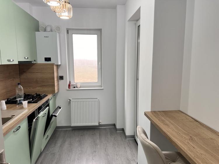 Apartament cu 2 camere decomandat, mobilat în Mihai Viteazul