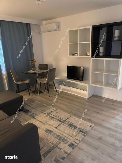 Apartament cu 3 camere, mobilat în Mircea cel Bătrân