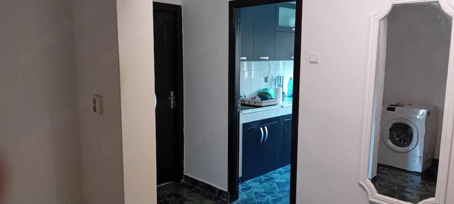 Apartament cu 2 camere decomandat în Traian
