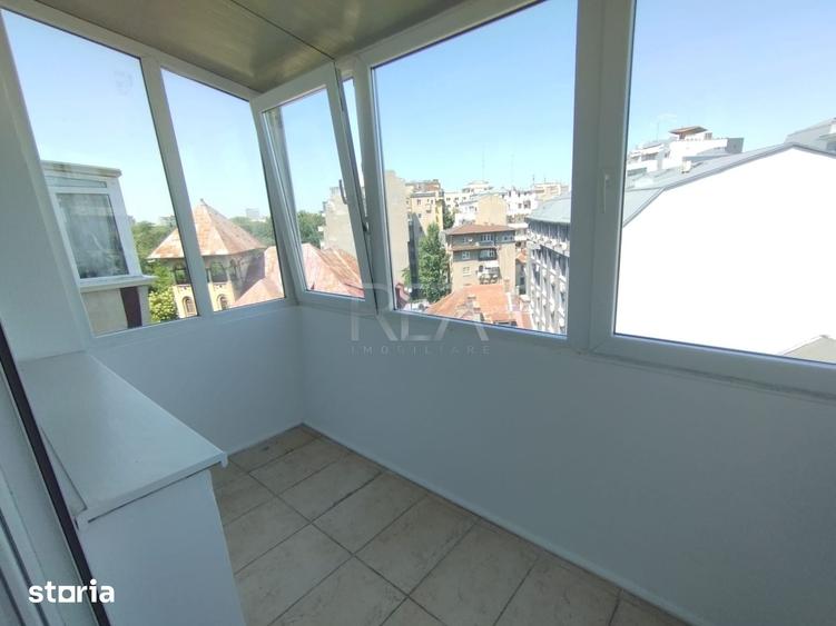 Apartament cu 3 camere în Centrul Civic