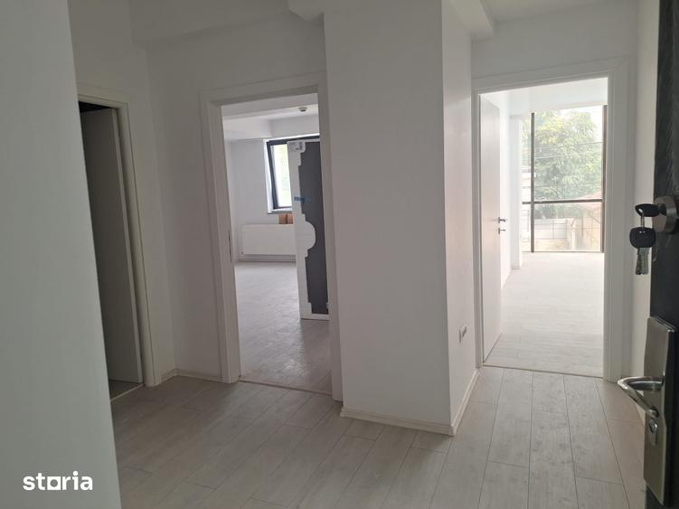 Spațiu comercial, de 70 mp, în Drumul Taberei