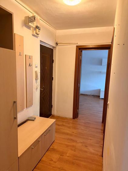 Apartament cu 2 camere decomandat în Sălaj
