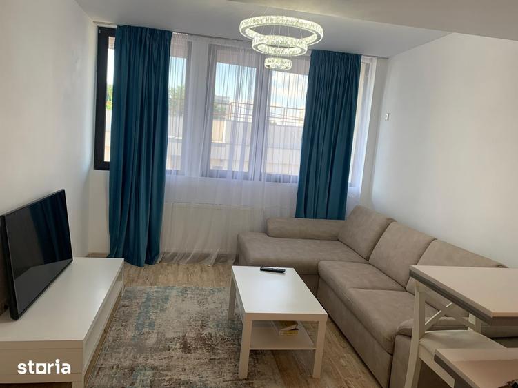Apartament cu 2 camere semidecomandat, mobilat în Dorobanți