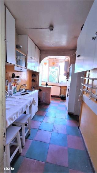Apartament cu 3 camere în Țiglina 2