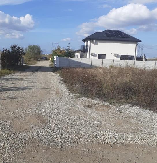 Teren Construcții intravilan de 775 mp, în Domnești