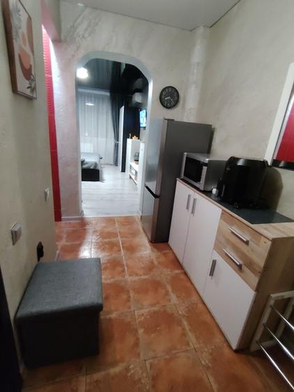 De inchiriat Garsoniera renovata, toate dotarile noi , Tiglina 1 , 25 mp, Etaj 9 /10, Vedere panoramica - 3