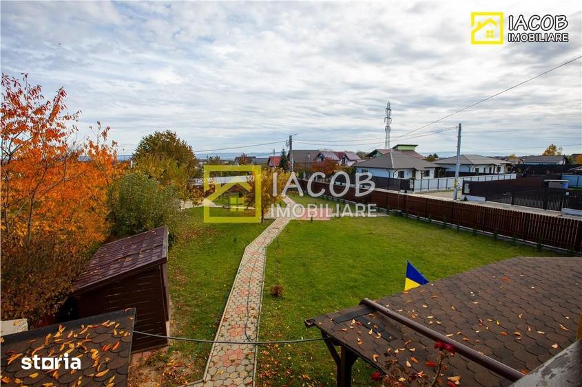 Casă cu 4 camere cu Teren 1000 Mp în Măgura