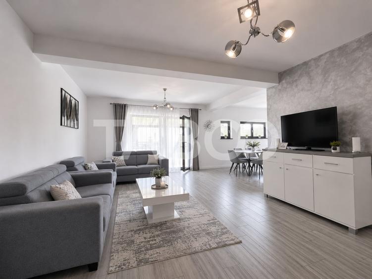 Duplex cu 5 camere cu Canalizare în Șelimbăr