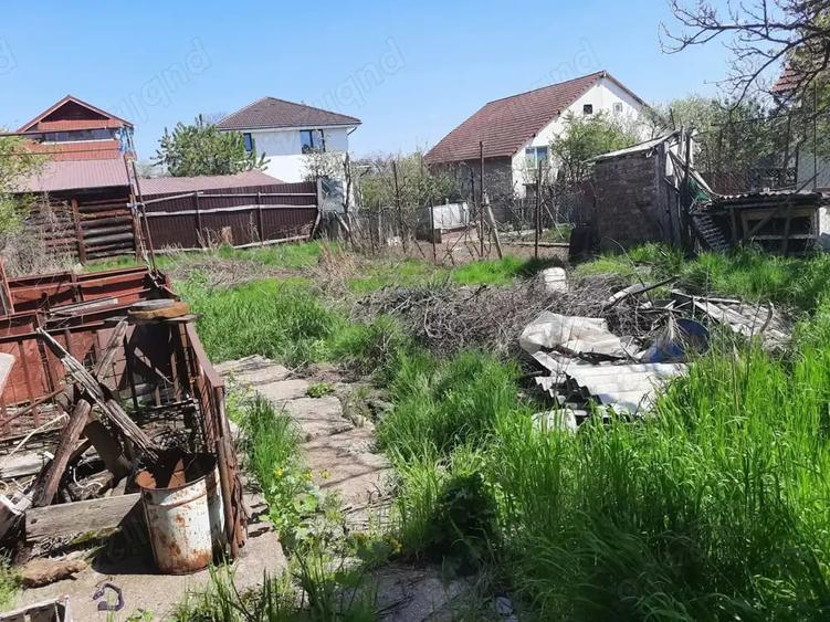 Teren de 460 mp, în Gară