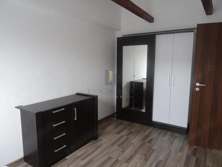 Apartament cu 2 camere, mobilat în P-ța Unirii