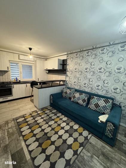 Apartament cu 2 camere în Apărătorii Patriei