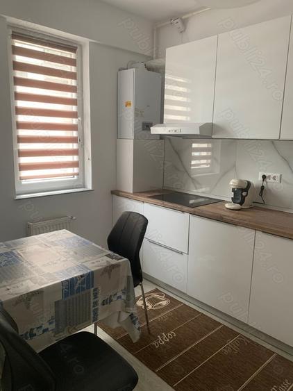 Apartament cu 2 camere semidecomandat în Mamaia