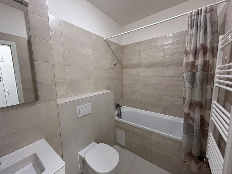 Apartament cu 2 camere decomandat, mobilat în UTA