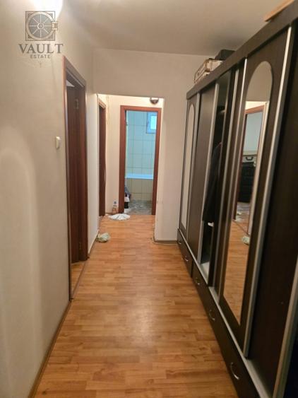 Apartament cu 3 camere decomandat, mobilat în Dristor