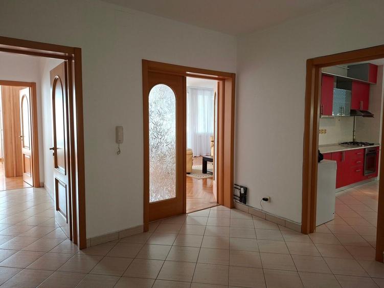 Apartament cu 2 camere decomandat în Plevnei