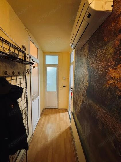 Apartament cu 3 camere decomandat în Dacia