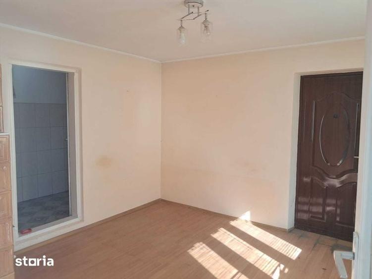 Casă cu 2 camere cu Teren 66 Mp în Central