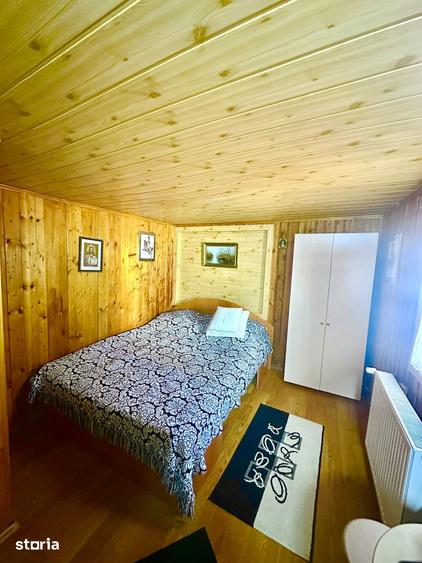 Casă cu 6 camere cu Teren 417 Mp în Clăbucet