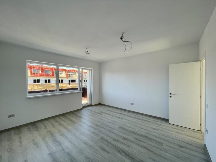 Apartament cu 2 camere decomandat în Sânpetru