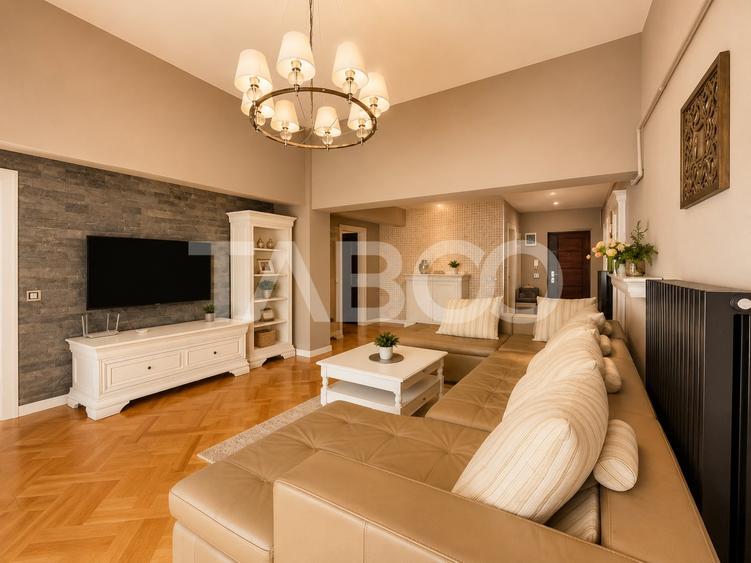 Penthouse cu 4 camere decomandat, mobilat în Mihai Viteazul