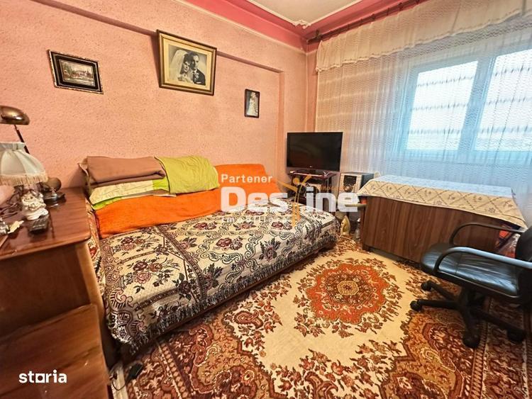 Apartament 3 camere, etaj 8/10, decomandat, ultracentral Palas Mal - 5