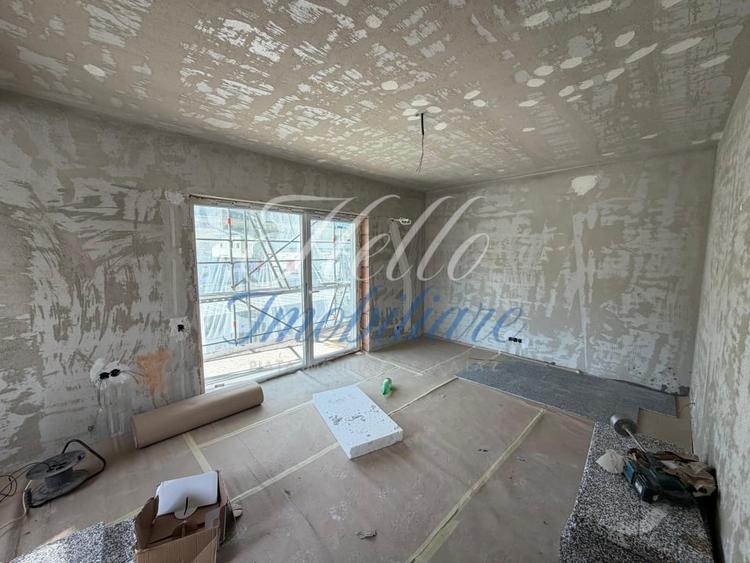 Apartament cu 2 camere semidecomandat în Florești
