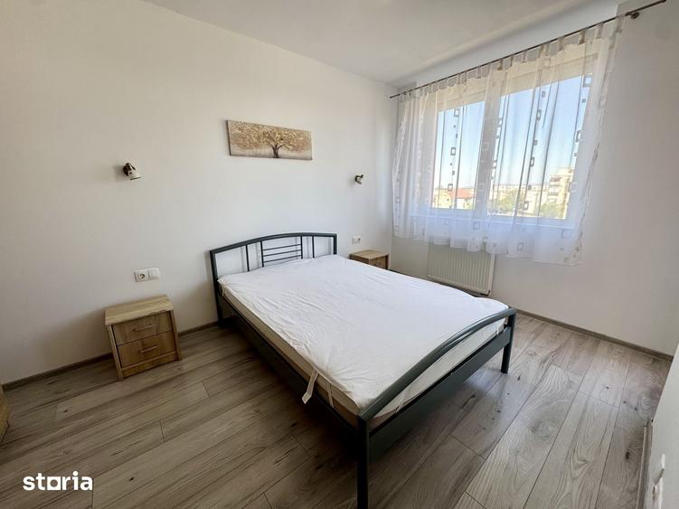 Apartament cu 2 camere semidecomandat în Subcetate