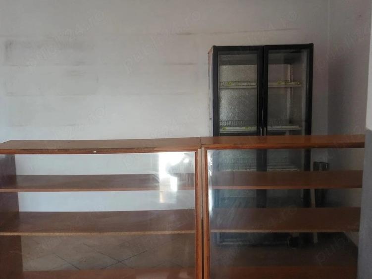 Spațiu comercial, de 44 mp, în Piscu Vechi