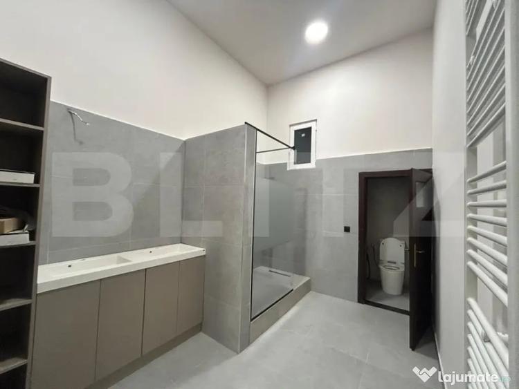 Casă cu 4 camere cu Teren 200 Mp în Central