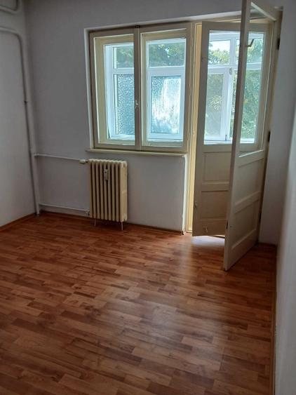 Vanzare apartament 2 camere Emil Racovita-Aparatorii Patriei - 1