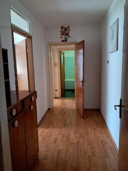 Apartament cu 2 camere decomandat, mobilat în Gorjului