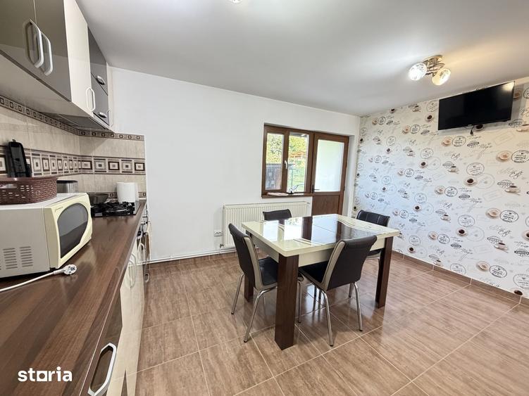 Casă cu 4 camere cu Teren 464 Mp în Central