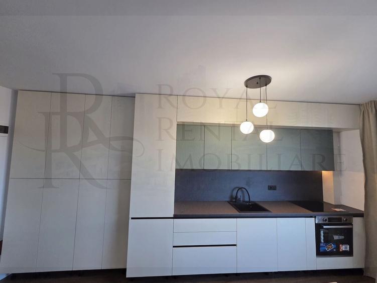 Apartament cu 3 camere decomandat, mobilat în Bulgaria