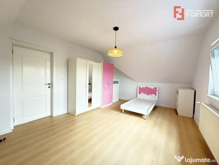 Casă cu 5 camere cu Teren 630 Mp în Dumbrăvița