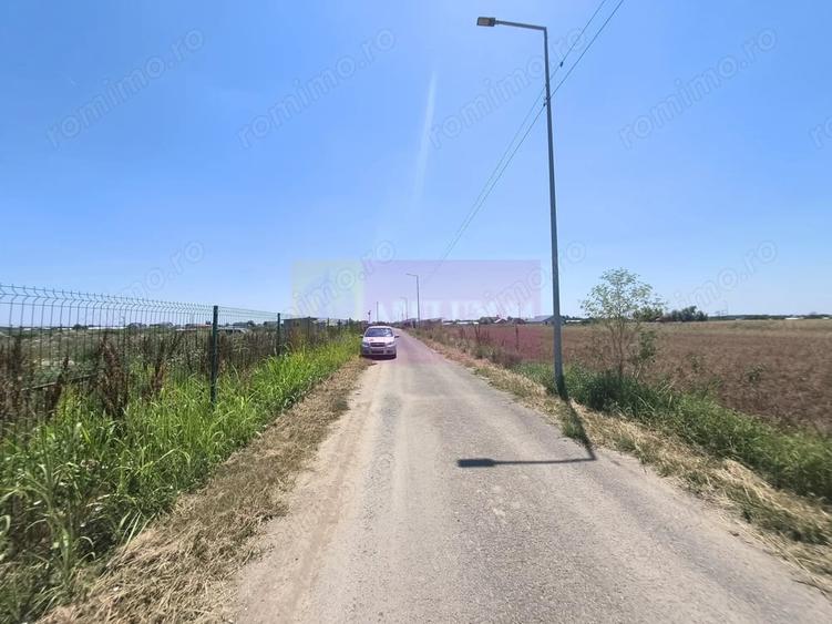 Teren de 582 mp, în Copăceni
