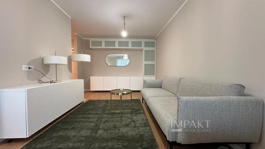 Apartament cu 2 camere semidecomandat, mobilat în Iris