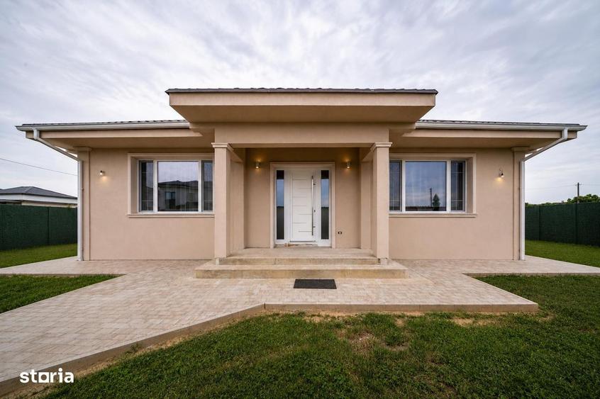 Casă cu 4 camere cu Teren 625 Mp în Moșnița Nouă