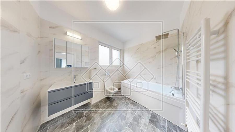 Casă individuală cu 5 camere cu Teren 713 Mp în Cisnădioara