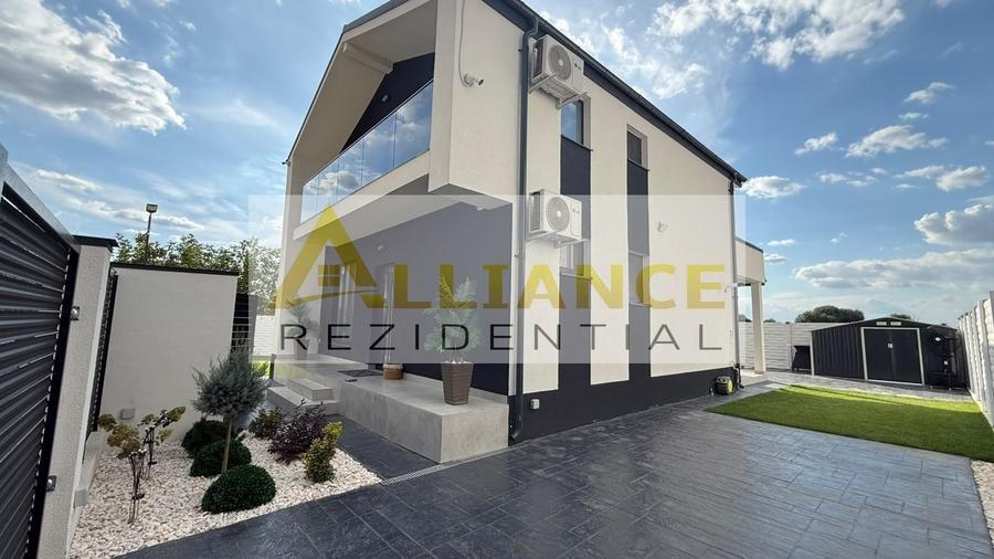 Casă individuală cu 4 camere decomandat cu Teren 300 Mp în Berceni
