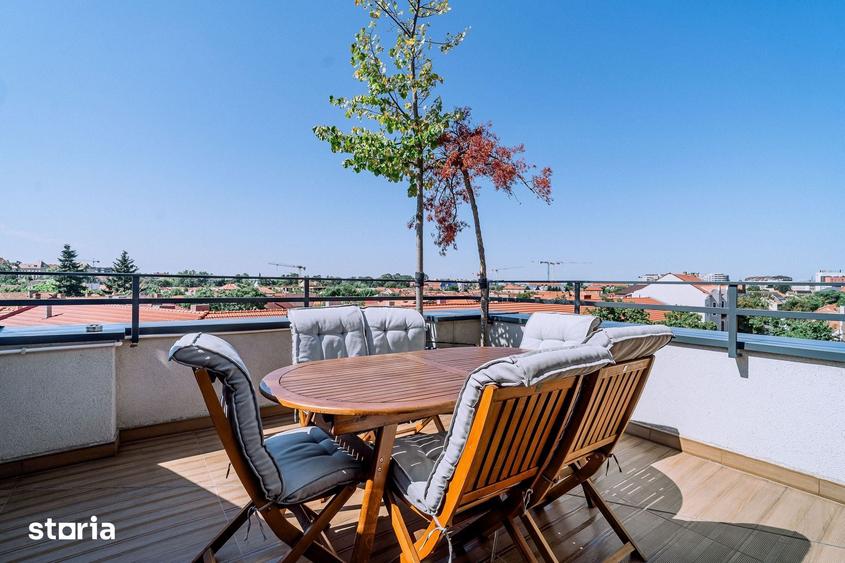 Apartament cu 4 camere în Orașul Nou
