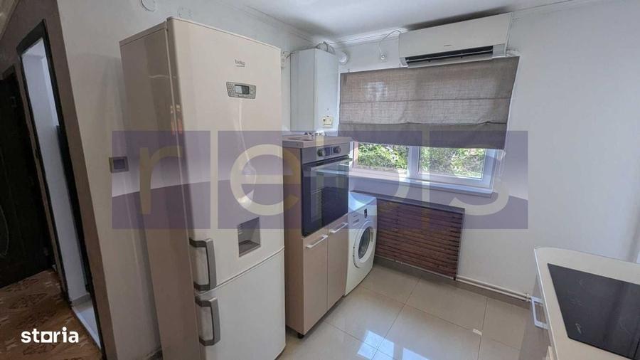 Apartament cu 3 camere în Vitan