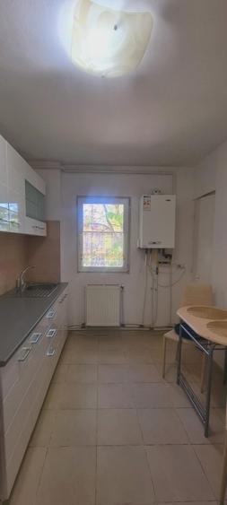 Apartament cu 2 camere decomandat în Tătărași