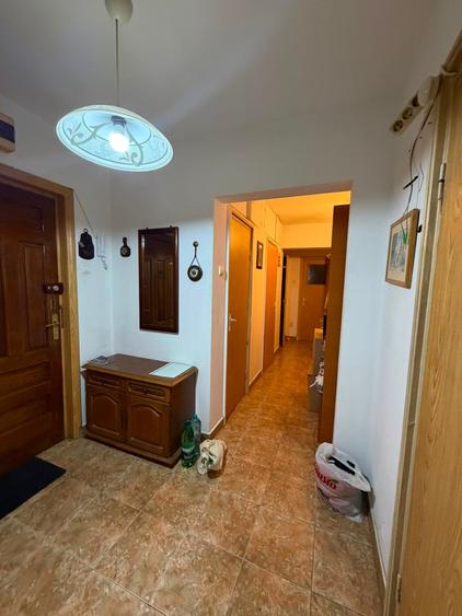 Apartament 3 camere-la 10 min. de metrou Piața Sudului - 5