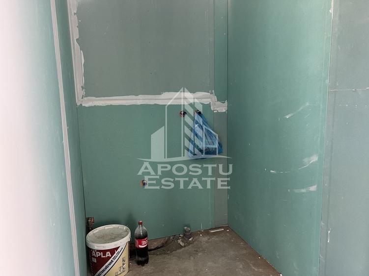 Casă individuală cu 4 camere cu Canalizare în Beregsău Mare