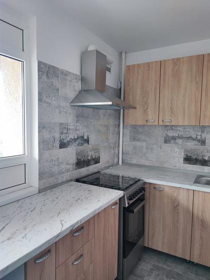 Apartament cu 2 camere semidecomandat în Baba Novac