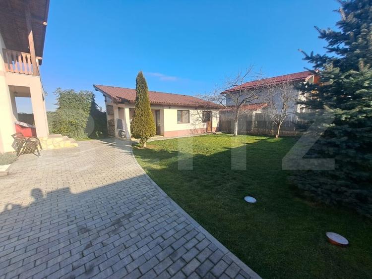 Casă individuală cu 4 camere cu Teren 1500 Mp în Hălchiu
