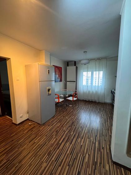 Apartament cu 2 camere decomandat în Timpuri Noi