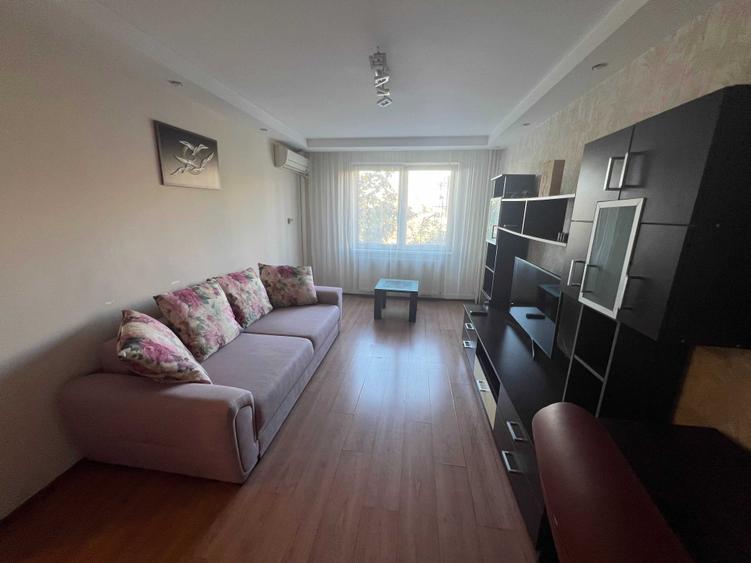 Apartament cu 3 camere decomandat în Rahova