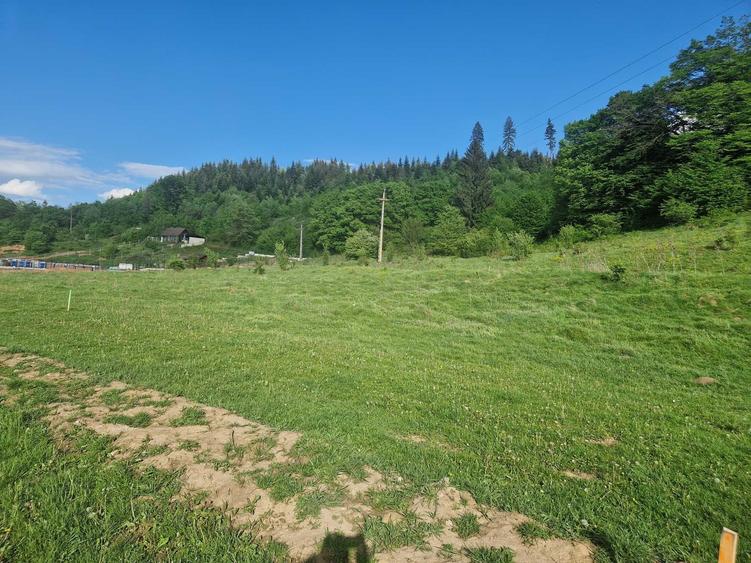 Teren de 1078 mp, în Cristian