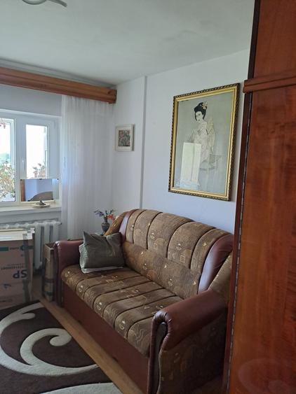 Apartament cu 2 camere decomandat în Calea Romanului